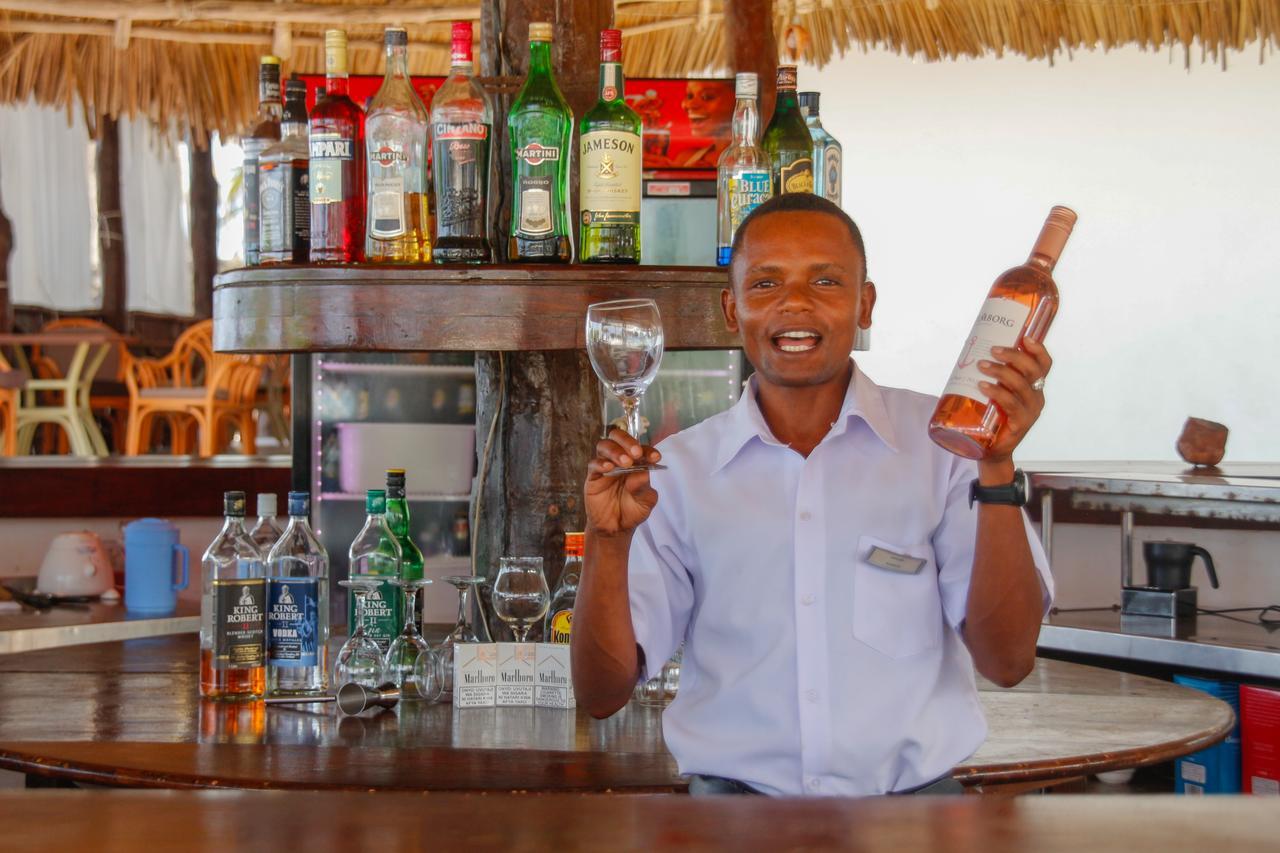 African Sun Sea Beach Resort & Spa Zanzibar Exterior photo