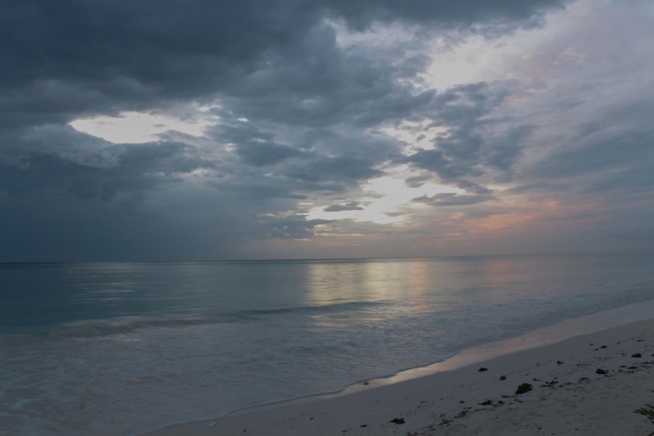 African Sun Sea Beach Resort & Spa Zanzibar Exterior photo